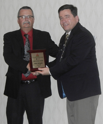 Rick Wright accepts his 2014 Hall of Fame Award.