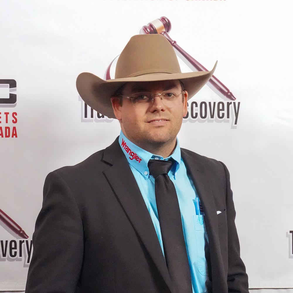 Jesse Lawes, Winner, 2023 Canadian Livestock Auctioneering Championship